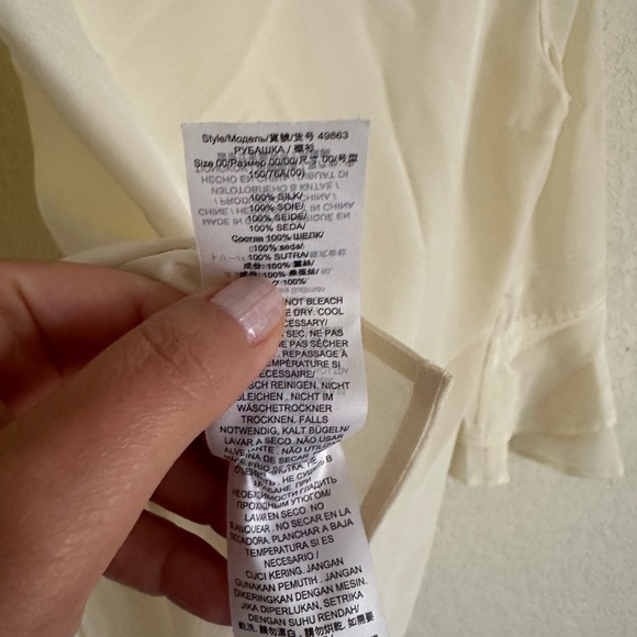 Tory Burch Silk Cream Blouse Sz 00 - Picture 2 of 6